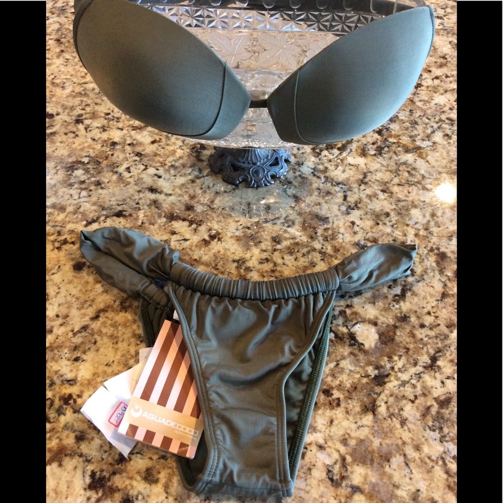 NWT Brazilian biquini